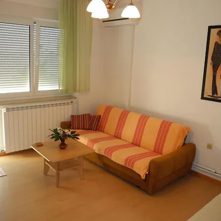 100m Vom Entfernt By Interhome * Crikvenica