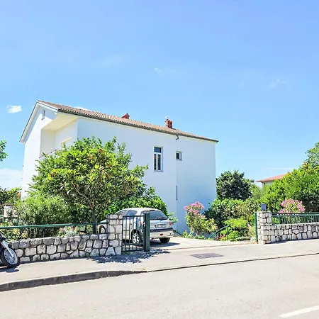 100m Vom Entfernt By Interhome * Crikvenica